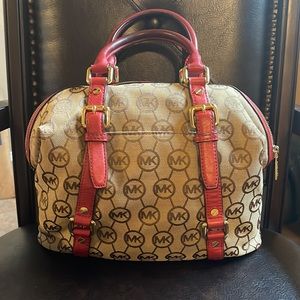 ❣️TODAY ONLY $50!❣️Michael Kors Tan & Brown Handbag